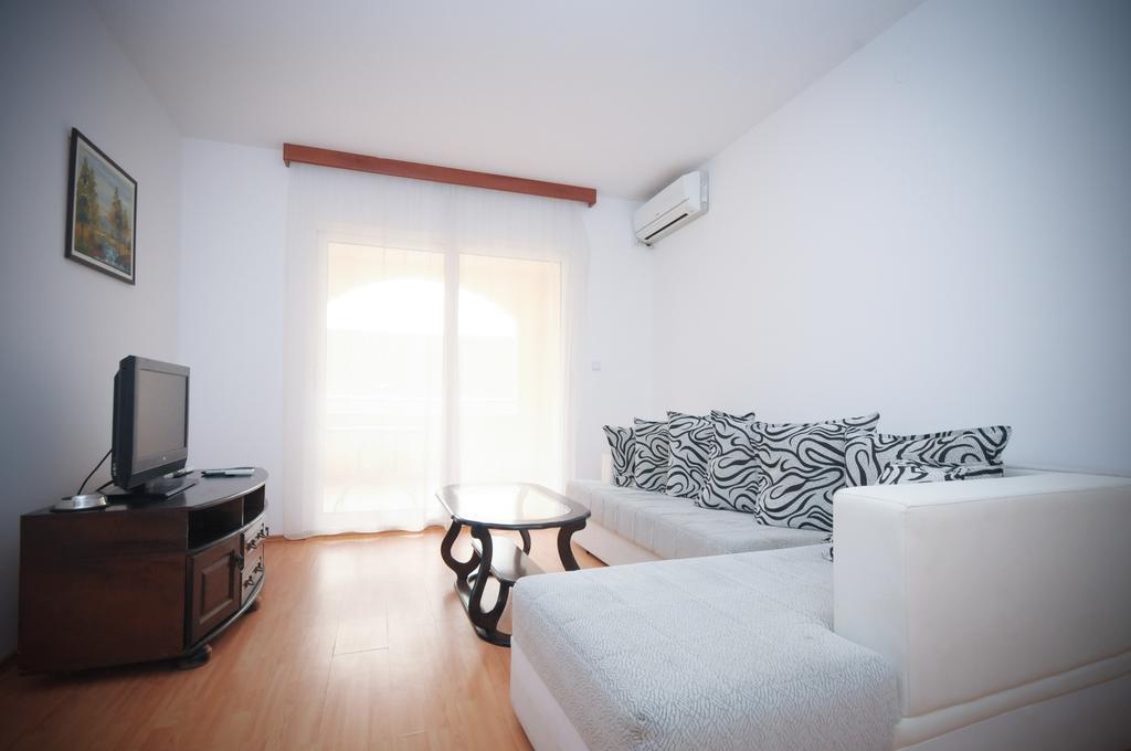 Apartmani Jovan Budva Oda fotoğraf